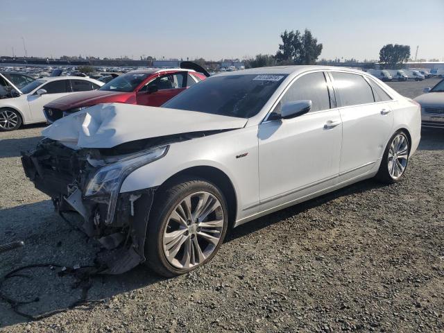 VIN 1G6KP5R68JU129058 2018 CADILLAC CT6 no.1