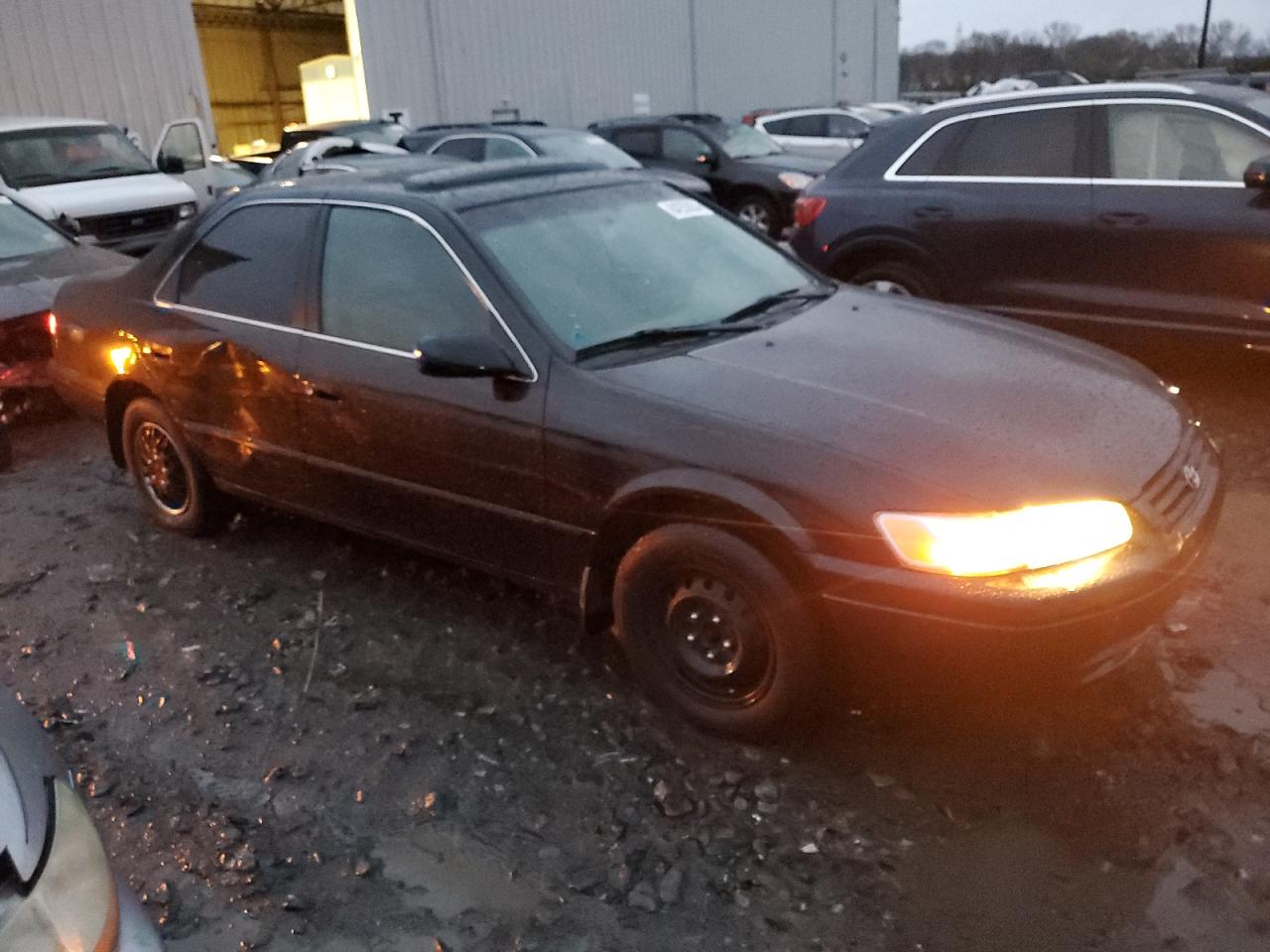 Lot #3024923379 1999 TOYOTA CAMRY CE