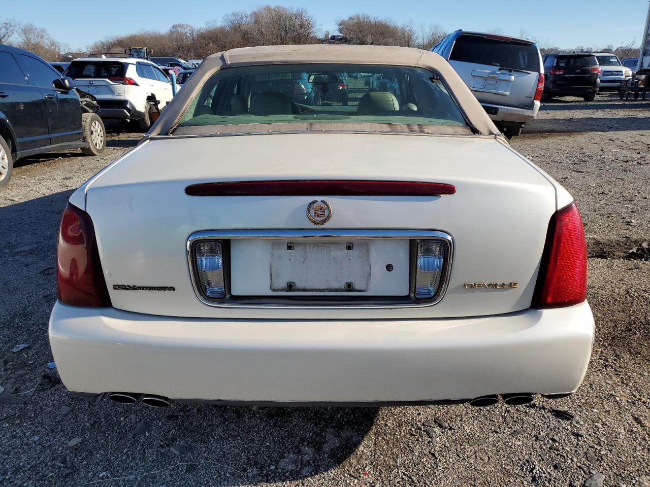 Lot #3042124617 2000 CADILLAC DEVILLE