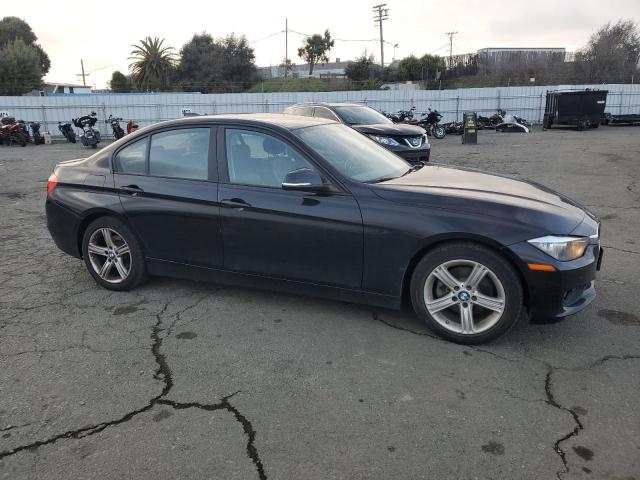 VIN WBA3C1C58DF443319 2013 BMW 3 SERIES no.4