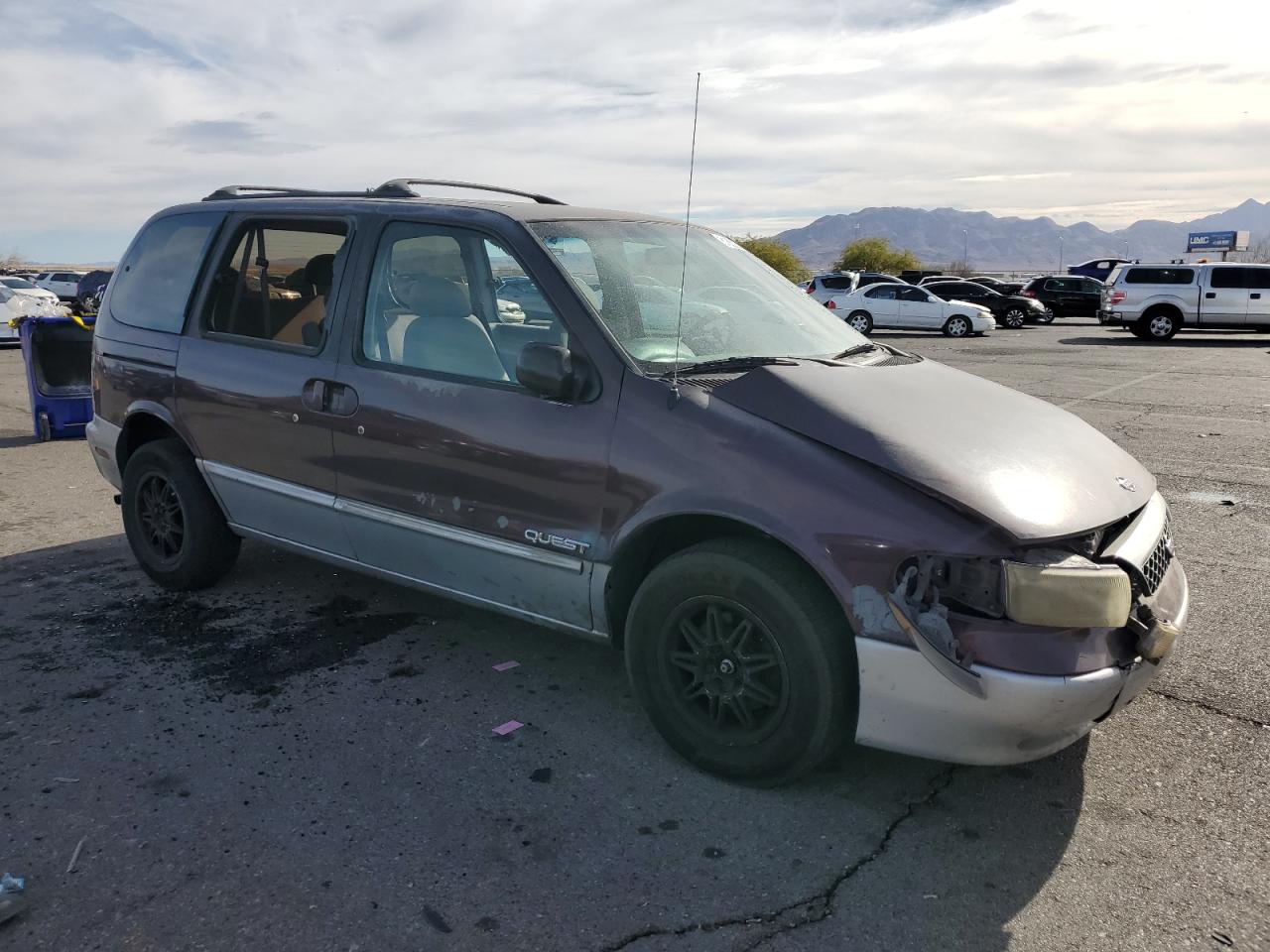 Lot #3027098777 1997 NISSAN QUEST XE