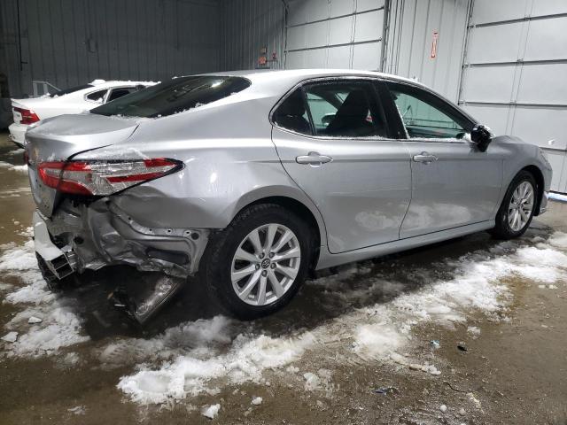 2018 TOYOTA CAMRY L - 4T1B11HK8JU608601
