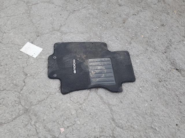 2018 NISSAN ROGUE S - KNMAT2MT8JP569747