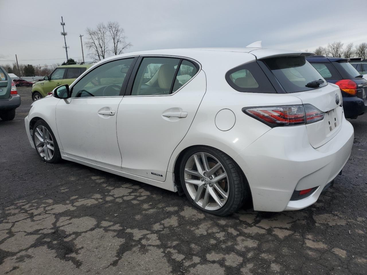 Lot #3041962193 2017 LEXUS CT 200