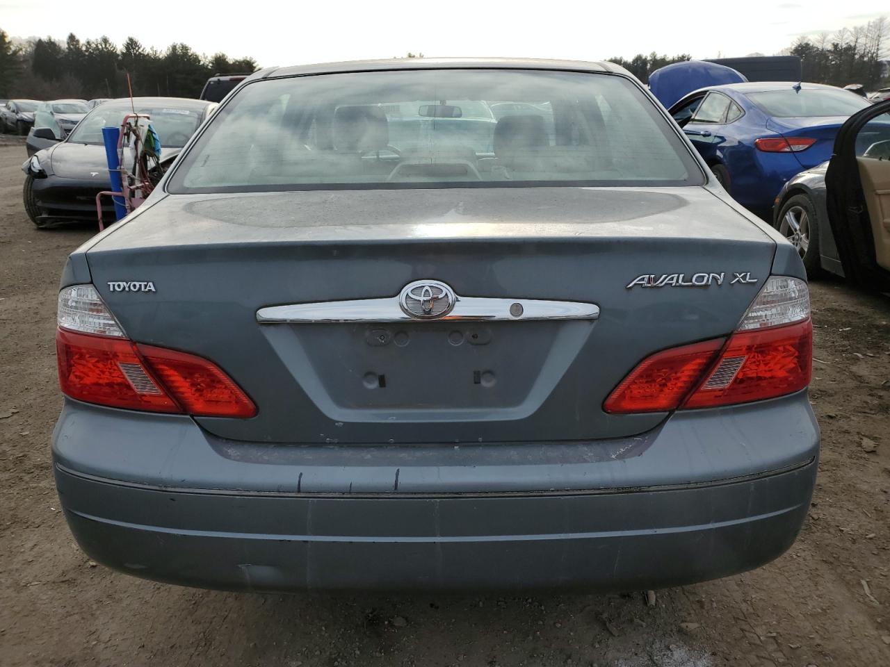 Lot #3037013726 2004 TOYOTA AVALON XL