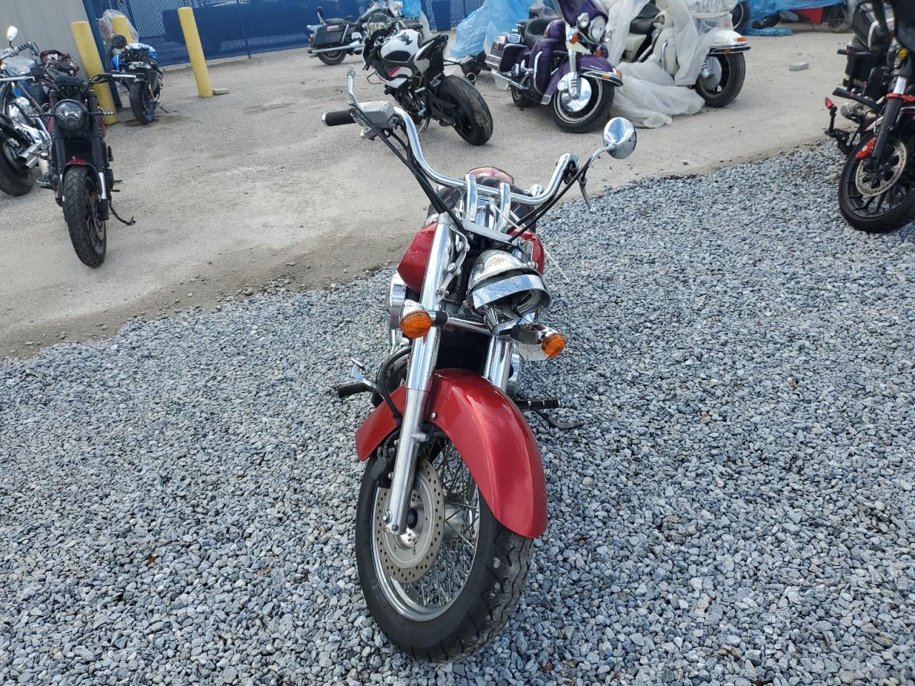 Lot #3044613238 2015 HONDA VT750 C