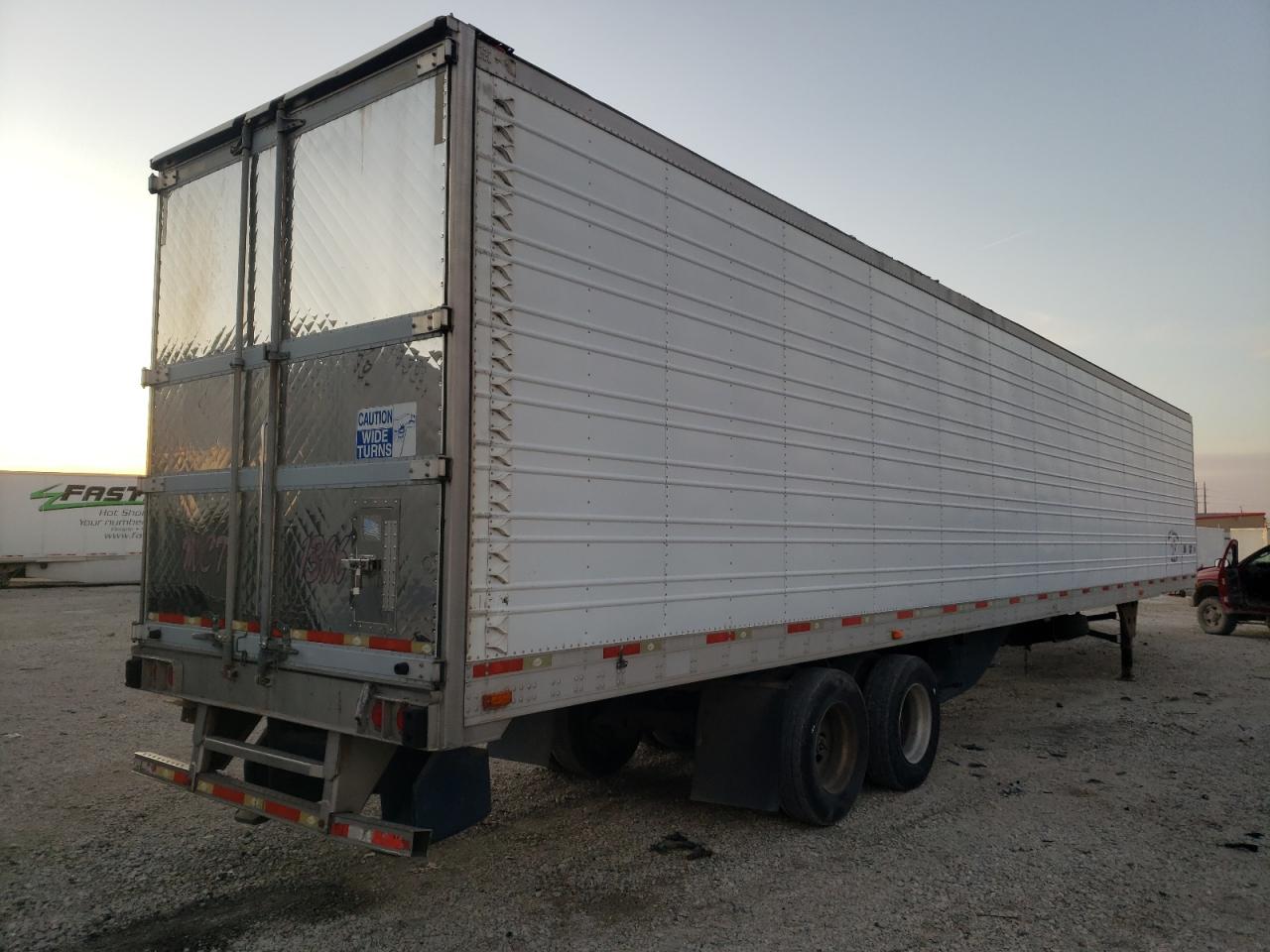 Lot #3029647070 2010 UTILITY TRAILER