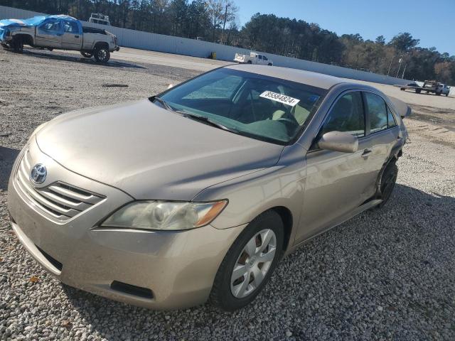 TOYOTA CAMRY BASE