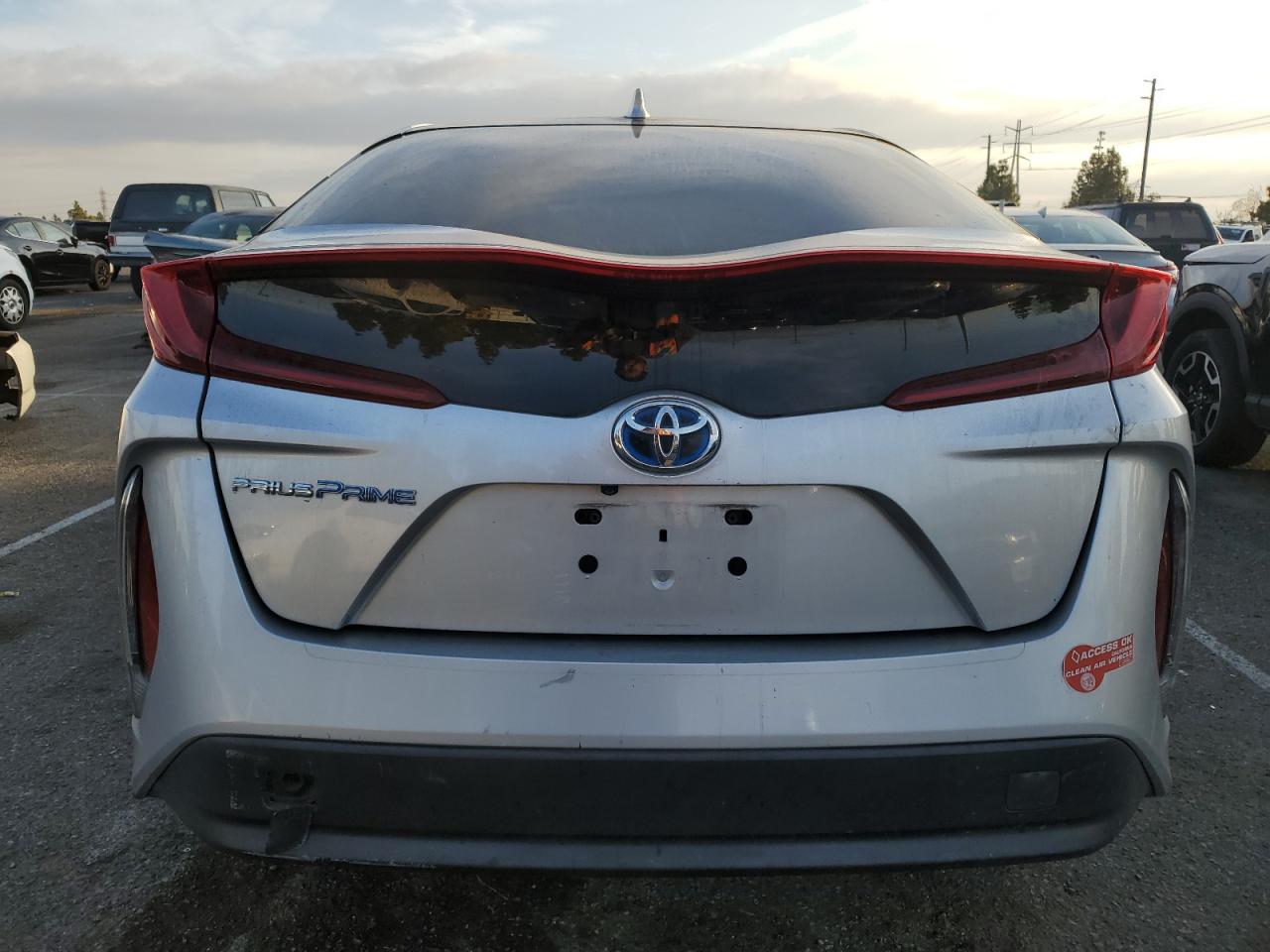 Lot #3050371897 2017 TOYOTA PRIUS PRIM