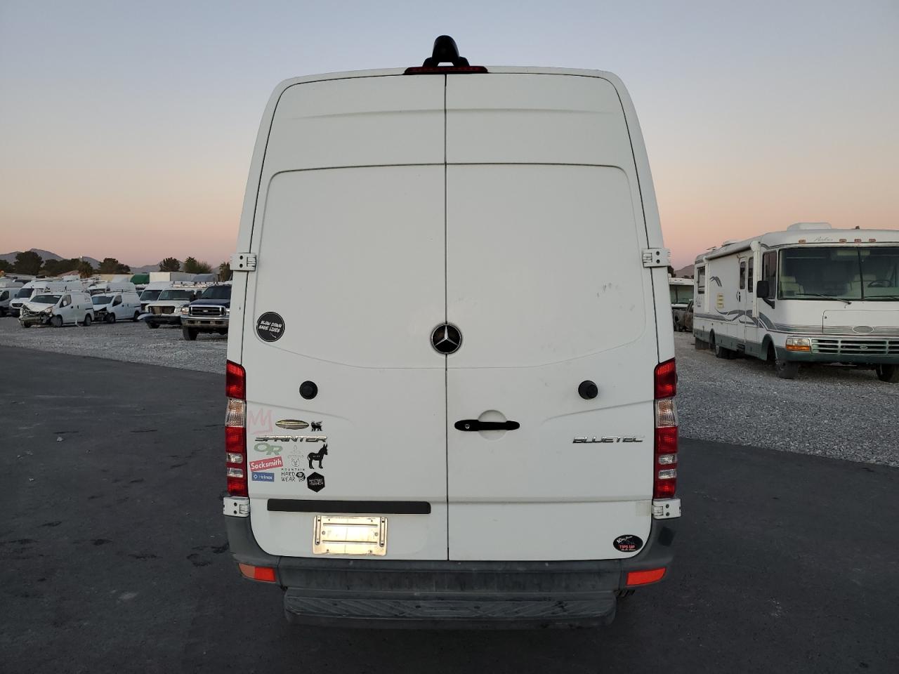 Lot #3024678598 2014 MERCEDES-BENZ SPRINTER 2