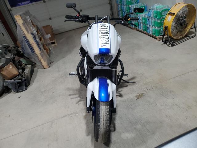 2019 SUZUKI VZR1800 JS1VY53A0K7100846