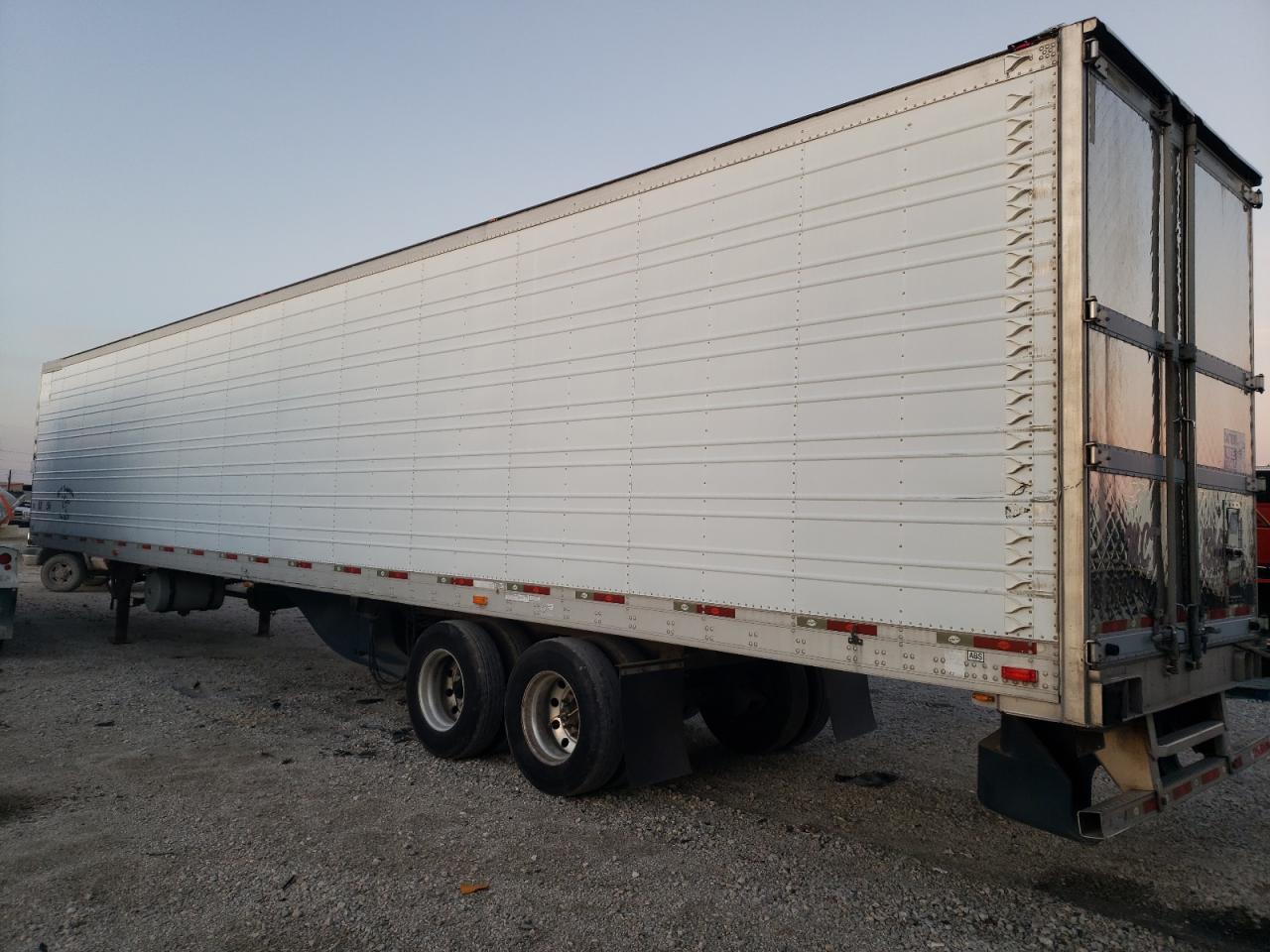 Lot #3029647070 2010 UTILITY TRAILER