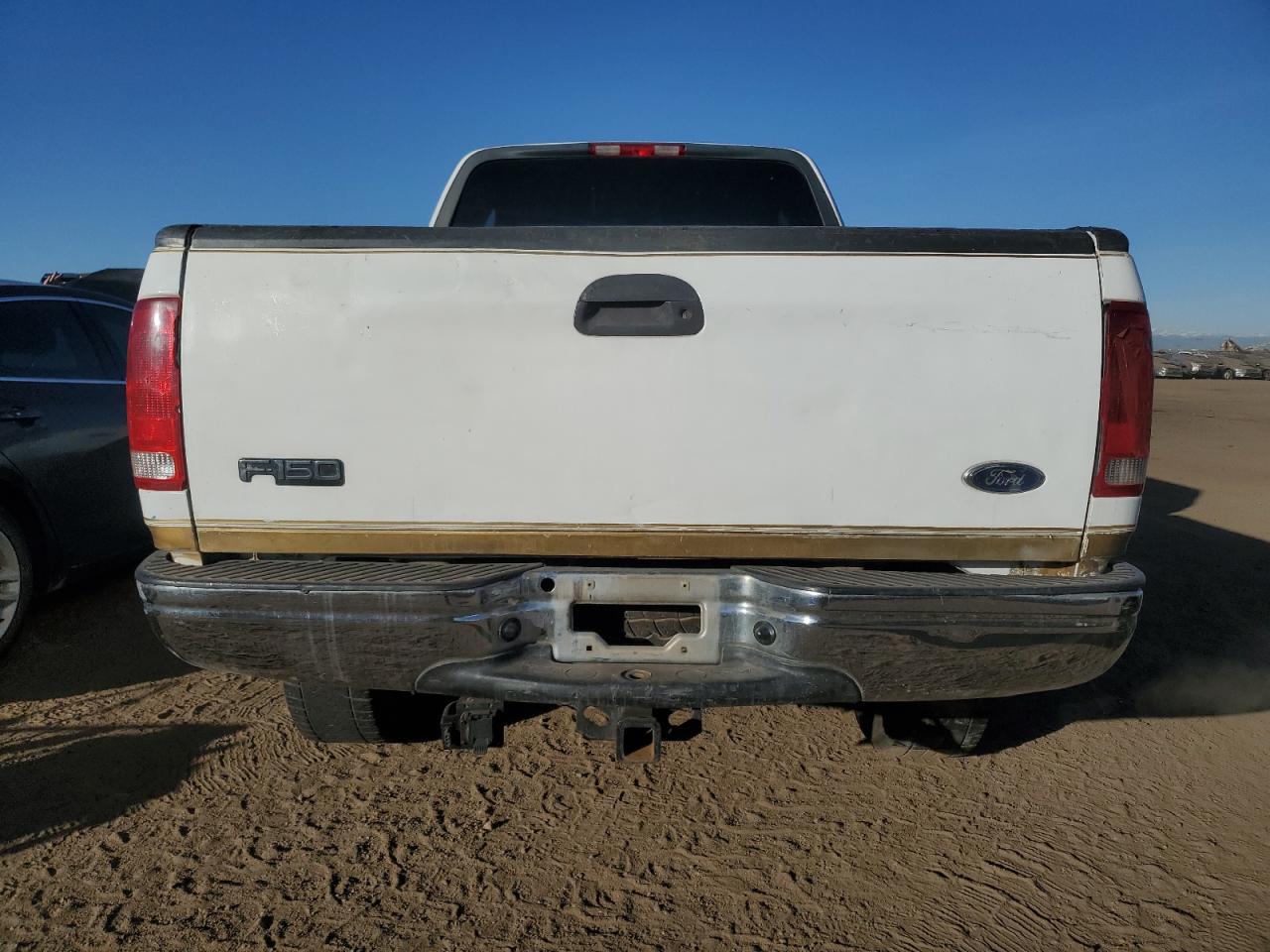 Lot #3029622075 2001 FORD E-150