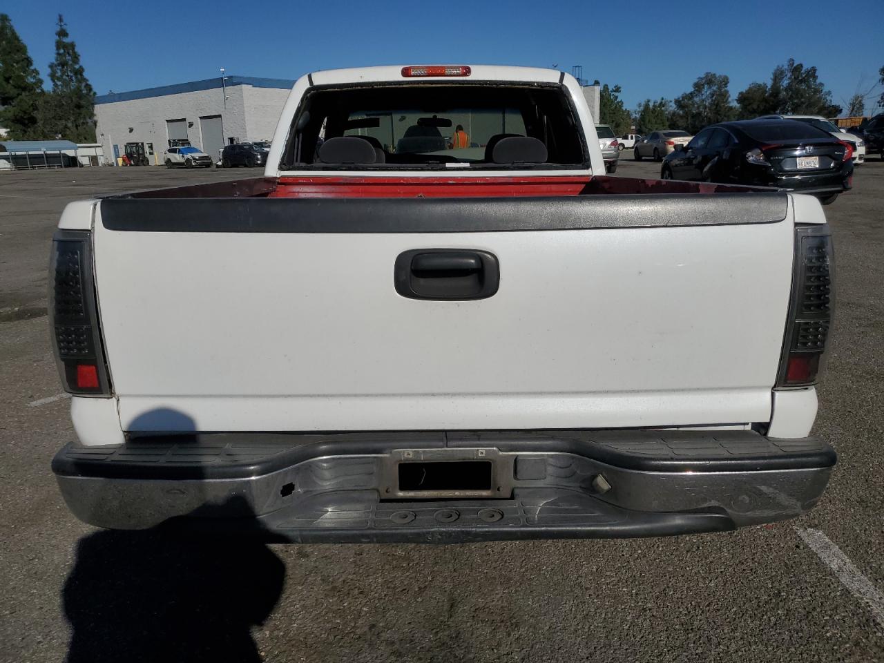 Lot #3033082022 2001 CHEVROLET SILVERADO