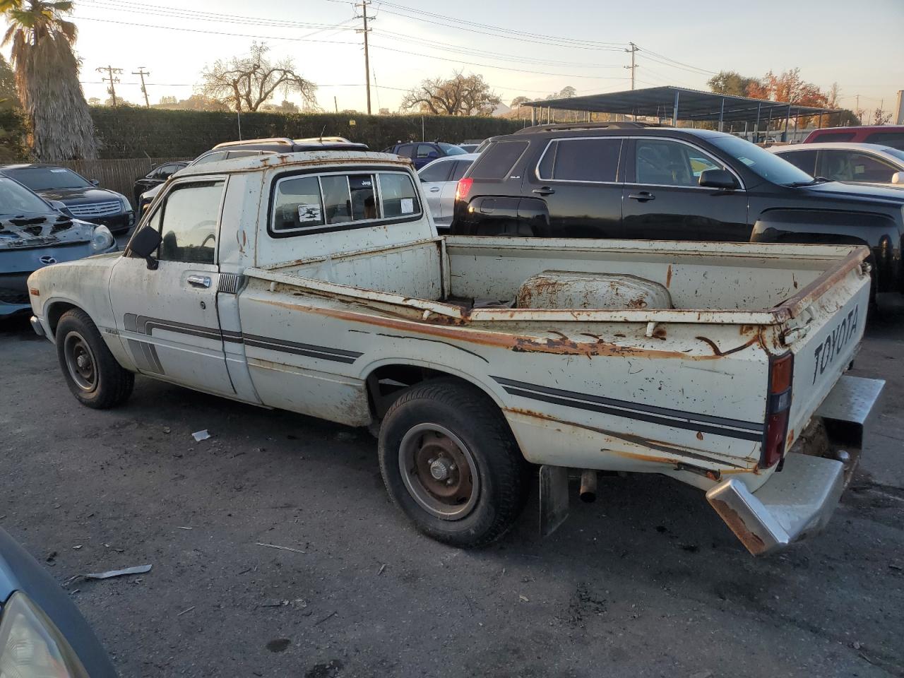 Lot #3030612107 1980 TOYOTA PICKUP