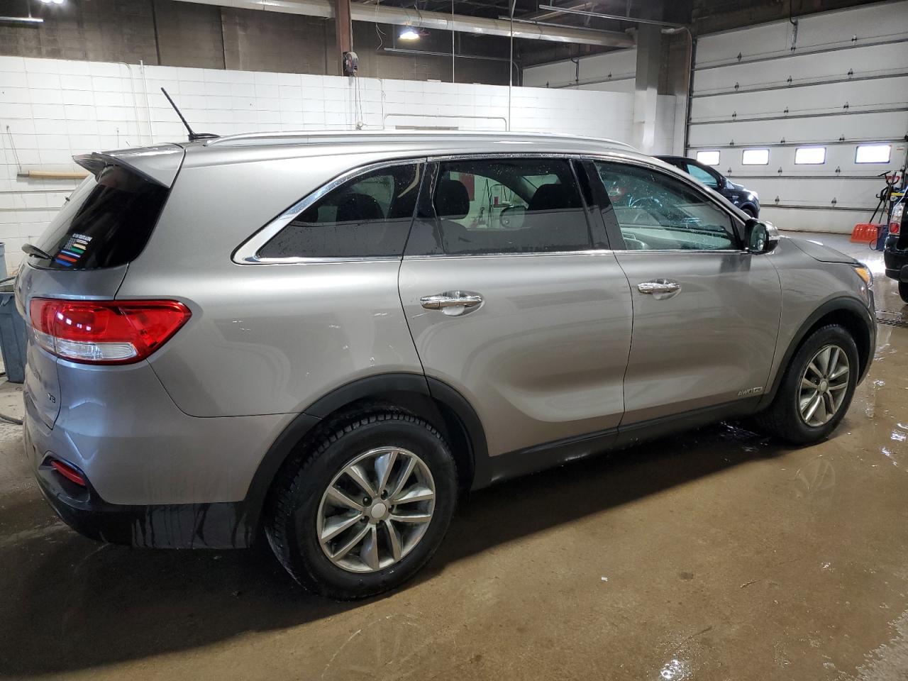 Lot #3025736321 2016 KIA SORENTO LX