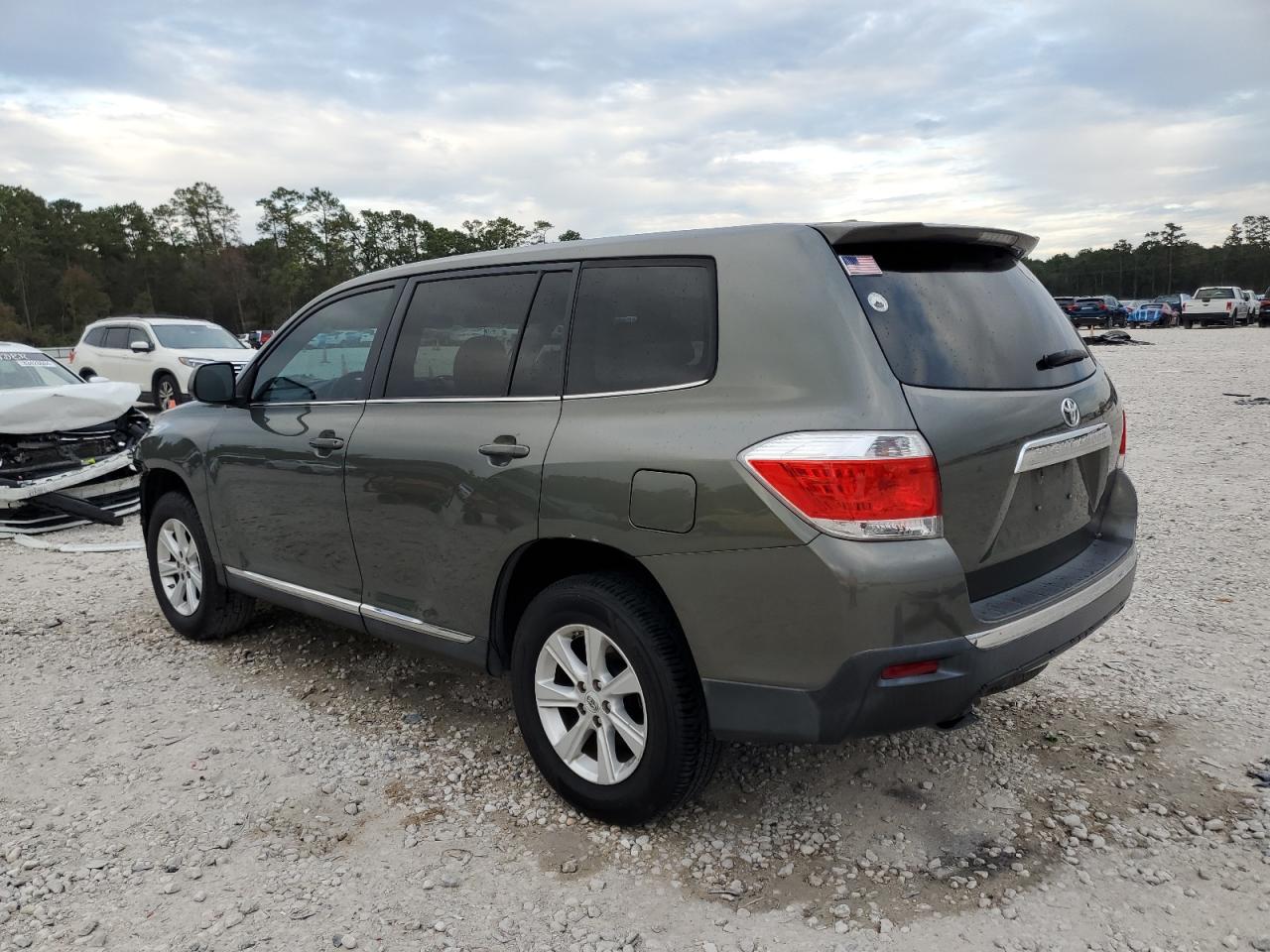 Lot #3027201307 2011 TOYOTA HIGHLANDER