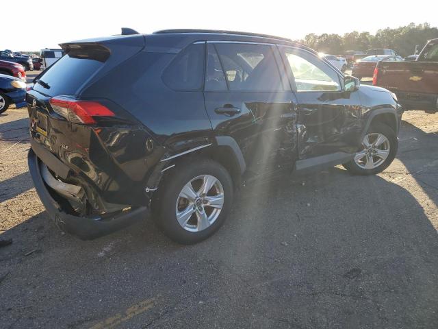 2019 TOYOTA RAV4 XLE - JTMW1RFV1KD004584