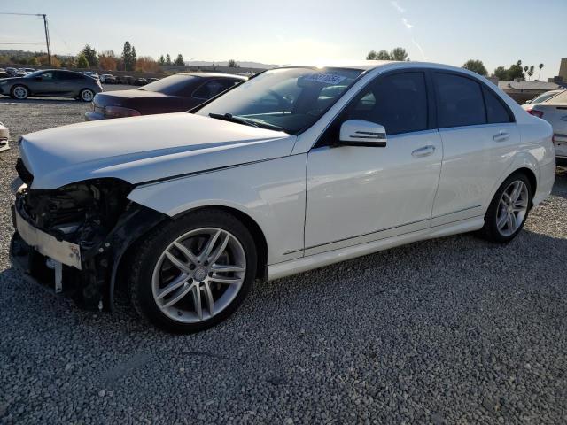 VIN WDDGF8AB5DA885393 2013 MERCEDES-BENZ C-CLASS no.1