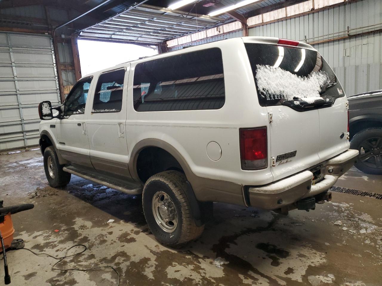 Lot #3024707713 2004 FORD EXCURSION