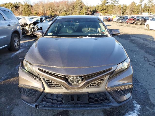 2021 TOYOTA CAMRY SE - 4T1G11AKXMU591904