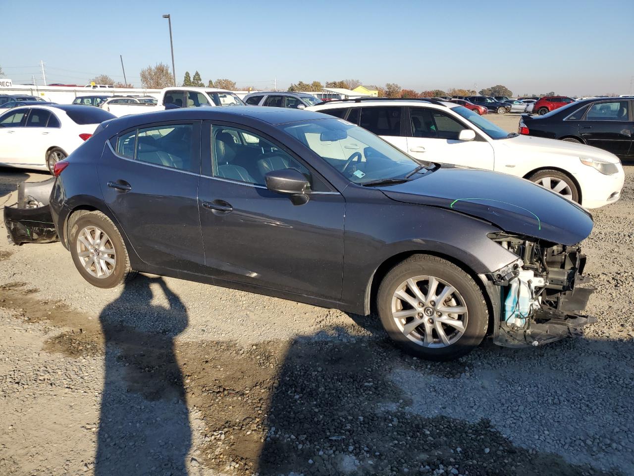 Lot #3030385496 2016 MAZDA 3 GRAND TO