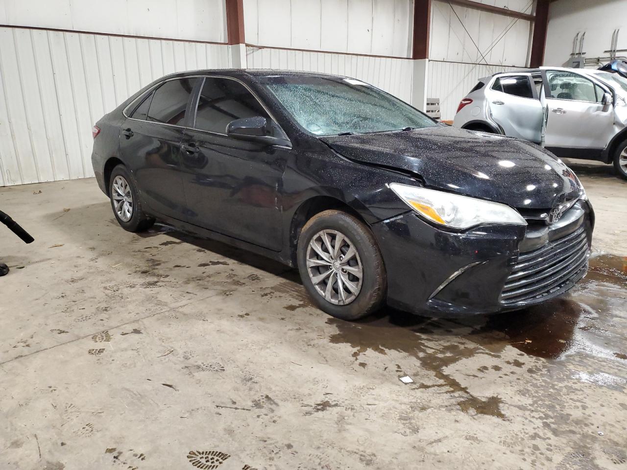 Lot #3030636110 2017 TOYOTA CAMRY LE