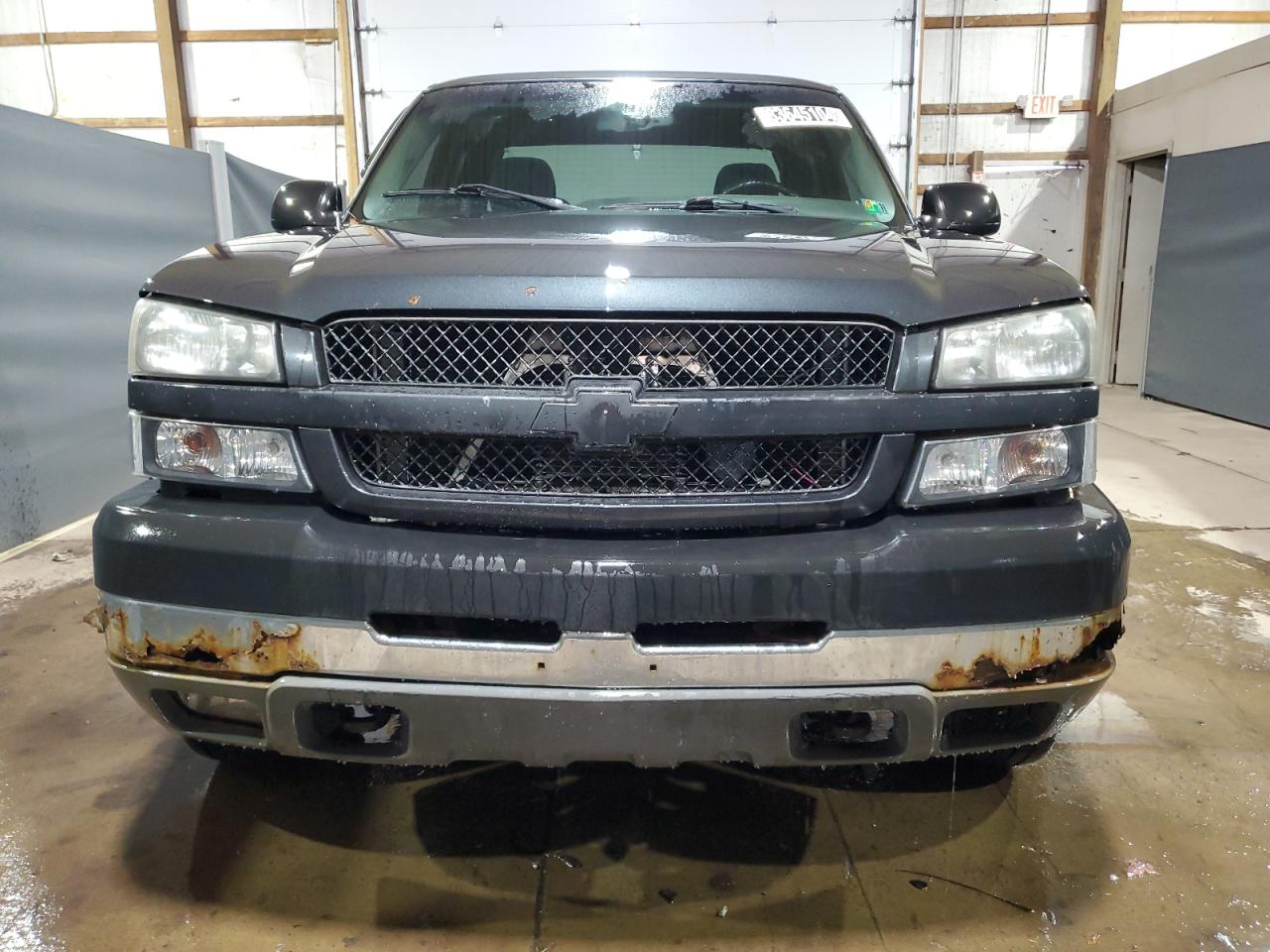 Lot #3024440613 2004 CHEVROLET 2500