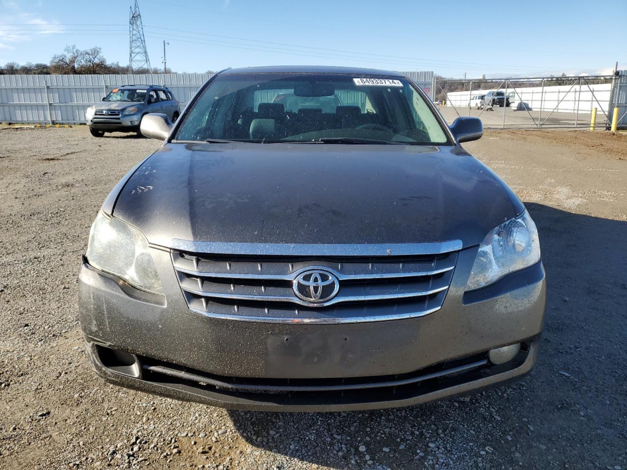 Lot #3028649310 2005 TOYOTA AVALON XL