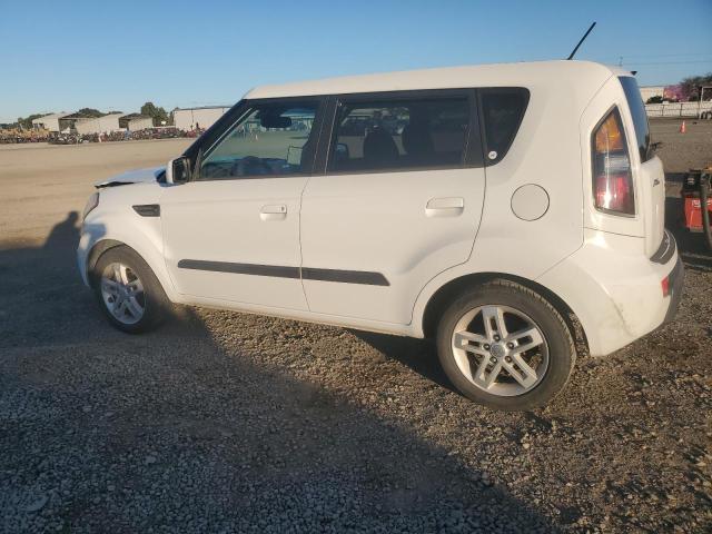 KIA SOUL + 2010 white  gas KNDJT2A28A7106339 photo #3