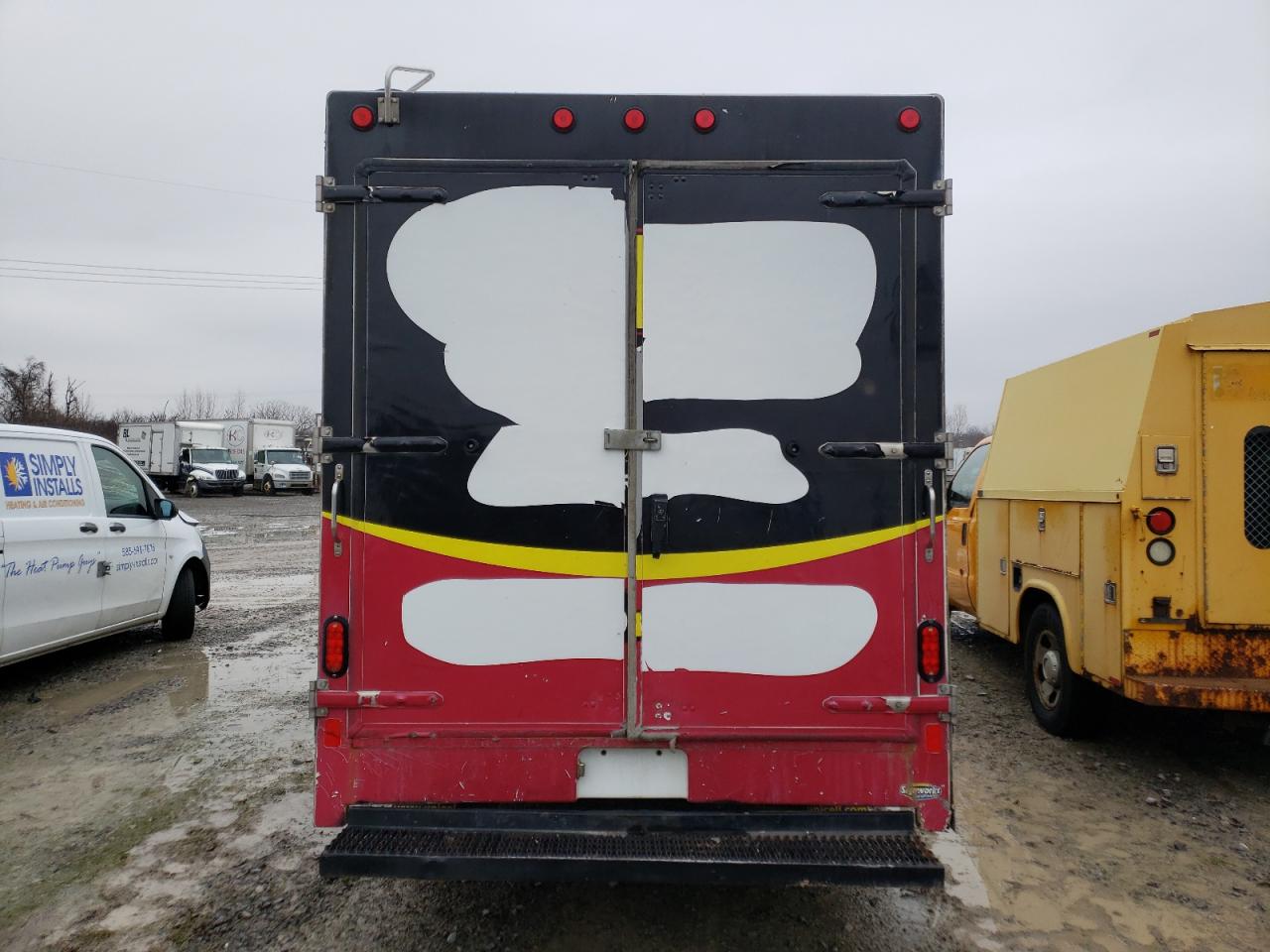 FORD ECONOLINE E350 SUPER DUTY CUTAWAY VAN