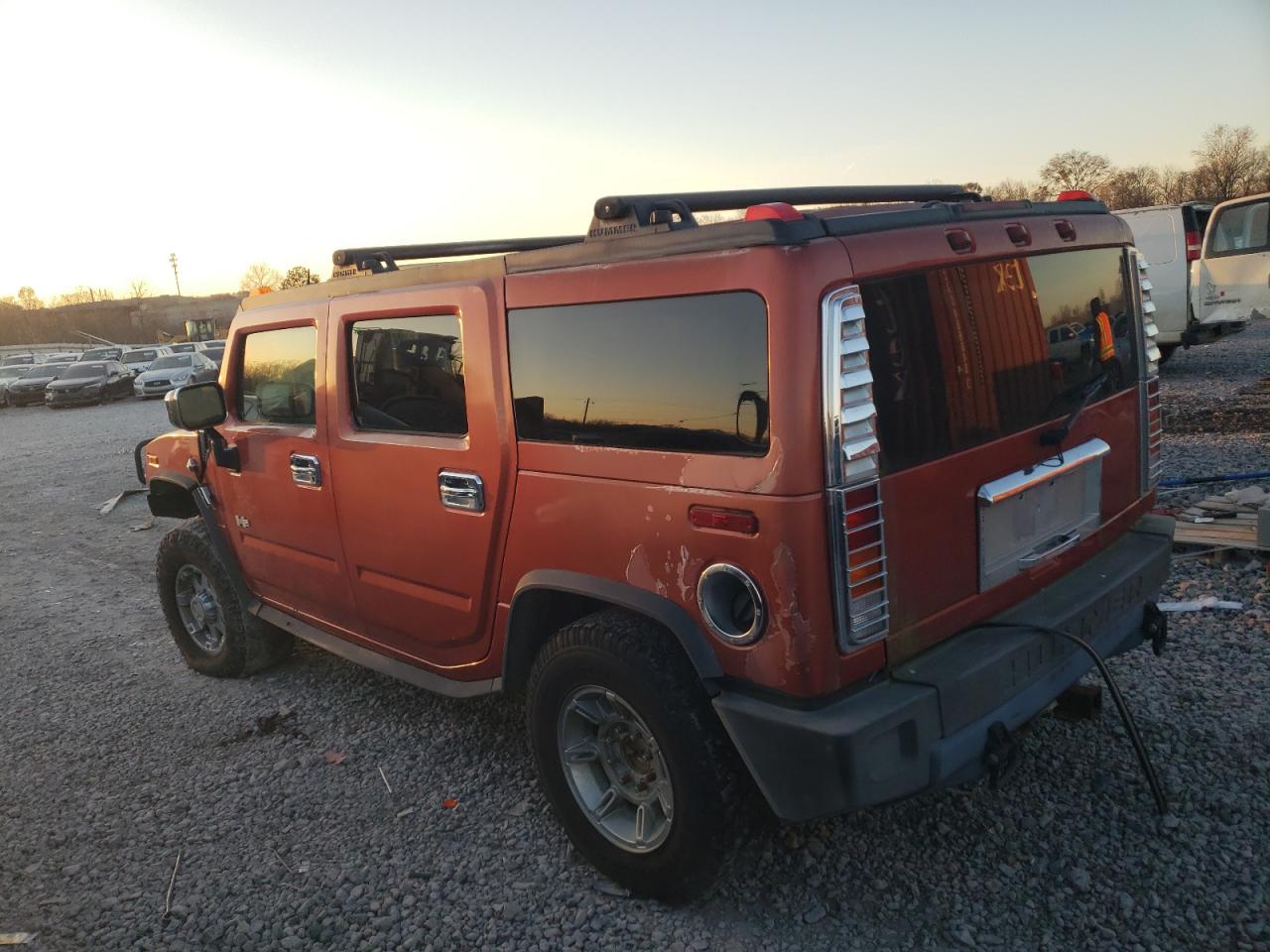 Lot #3037033749 2004 HUMMER H2