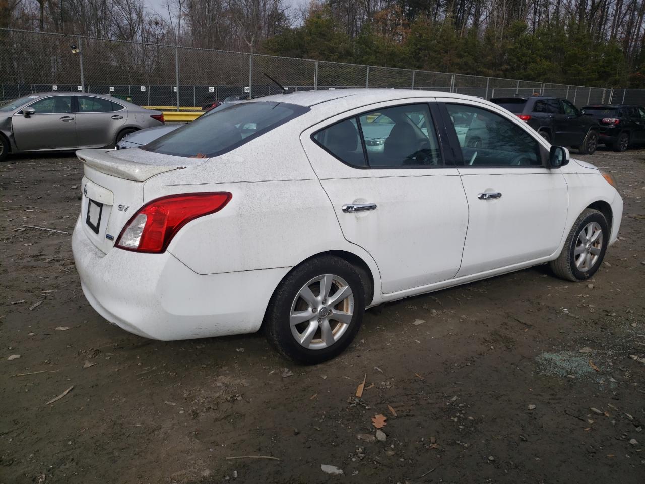 Lot #3033242841 2014 NISSAN VERSA S