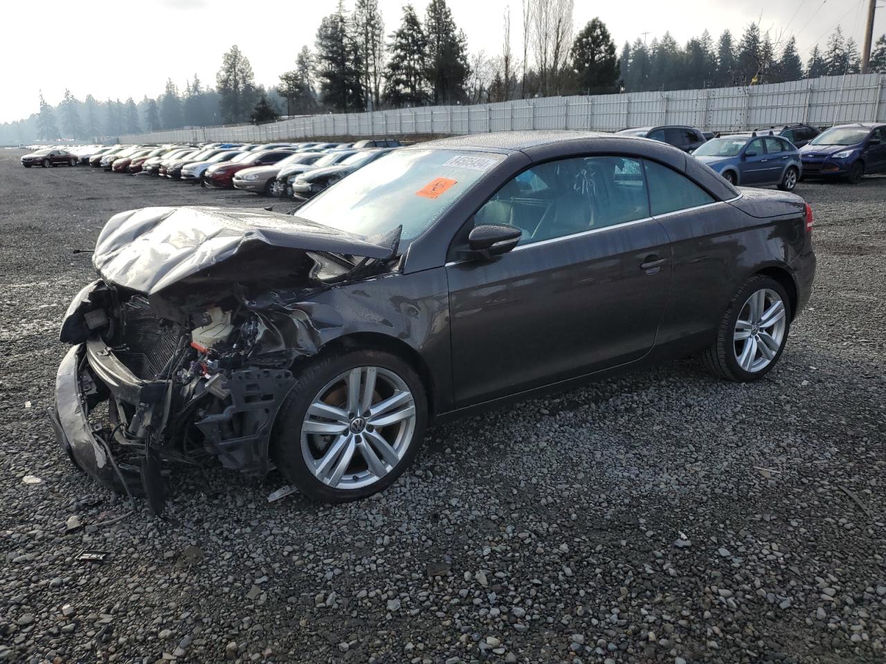 Lot #3044645256 2012 VOLKSWAGEN EOS LUX