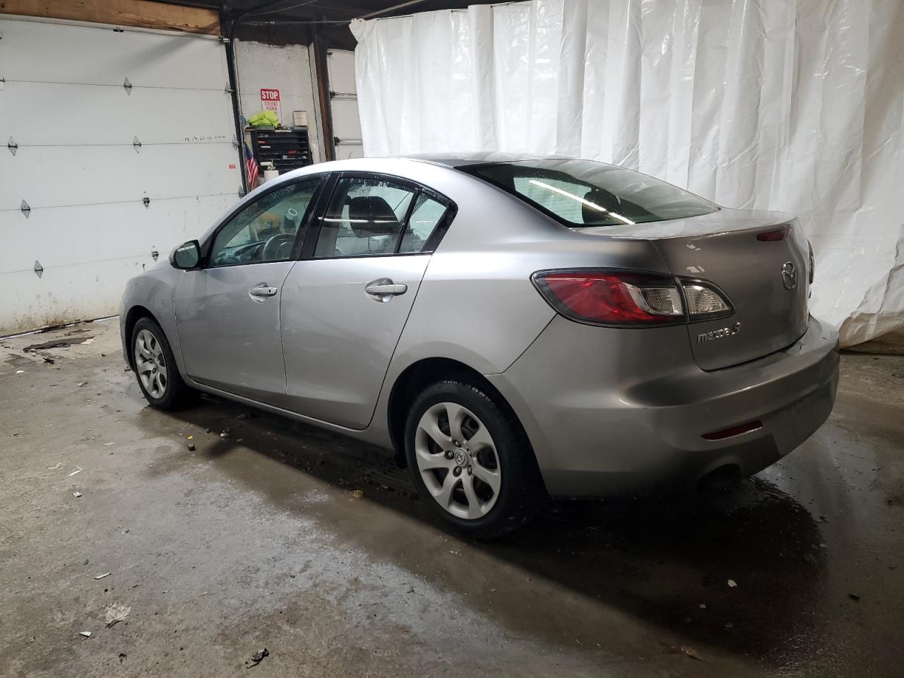 Lot #3026034108 2013 MAZDA 3 I