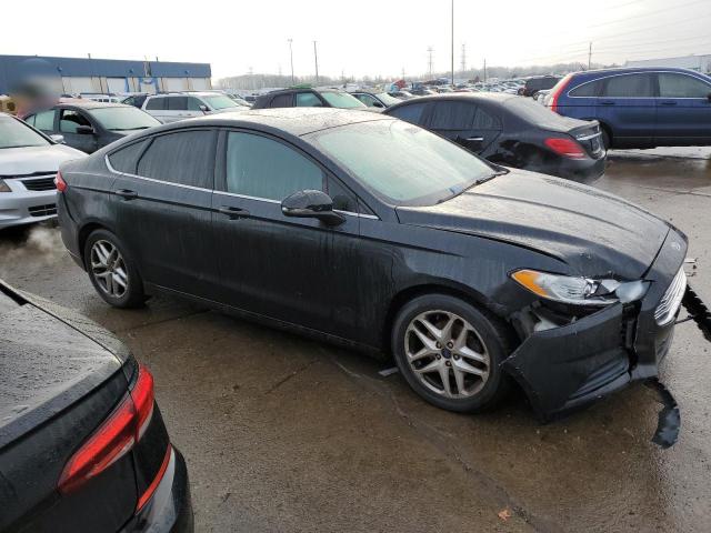 VIN 1FA6P0H70E5392257 2014 FORD FUSION no.4