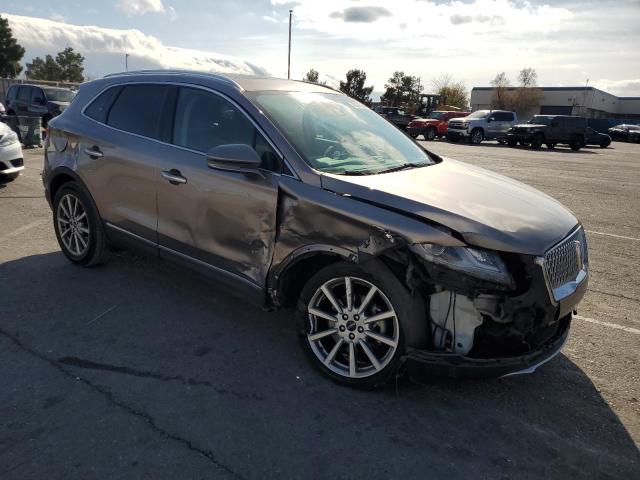 2019 LINCOLN MKC RESERV - 5LMCJ3C93KUL32394