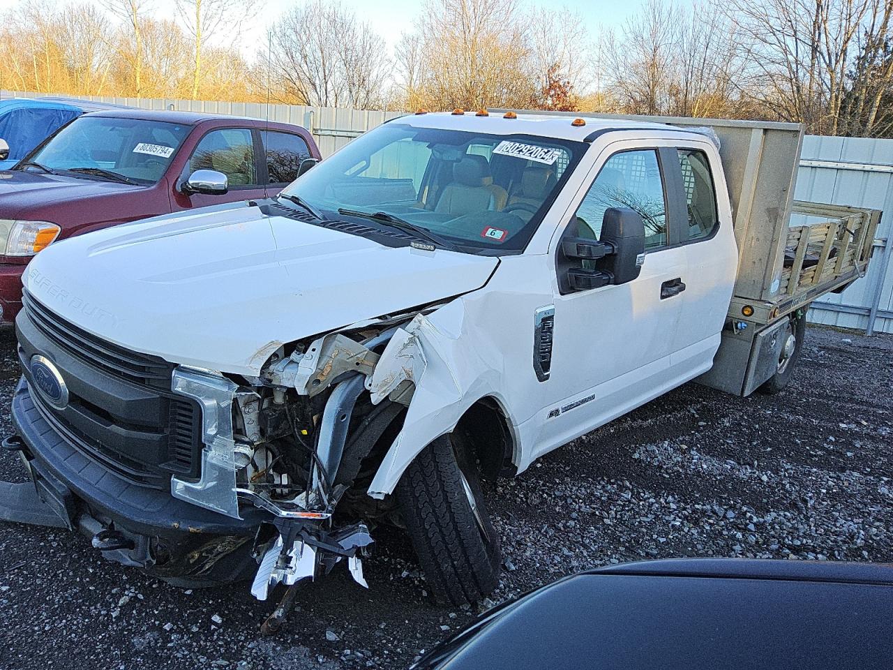 Lot #3029503376 2017 FORD F350 SUPER