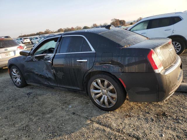 VIN 2C3CCAEG7JH324435 2018 CHRYSLER 300 no.2