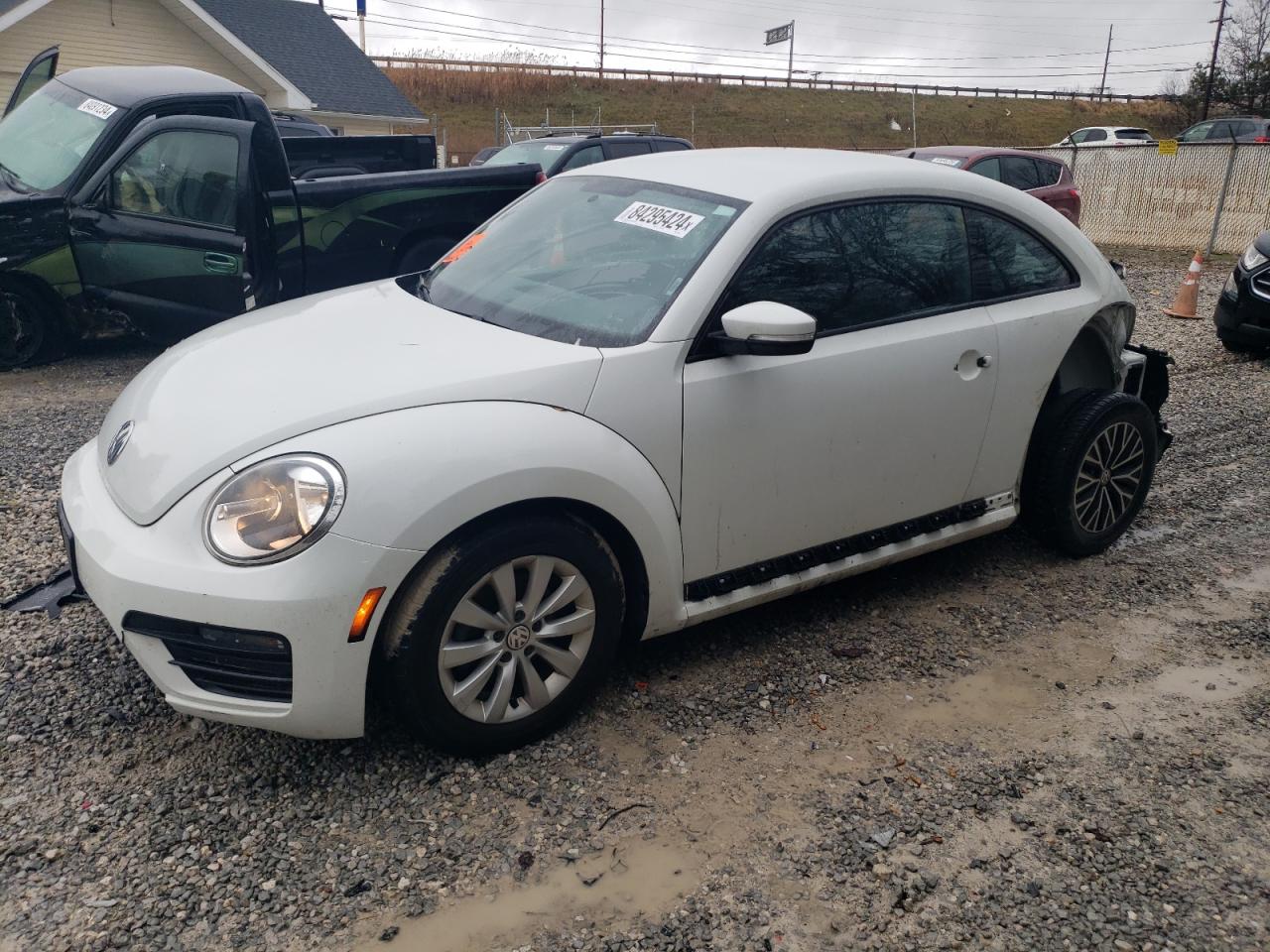 Lot #3024440569 2019 VOLKSWAGEN BEETLE S