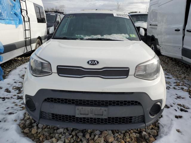 VIN KNDJN2A25J7566813 2018 KIA SOUL no.5