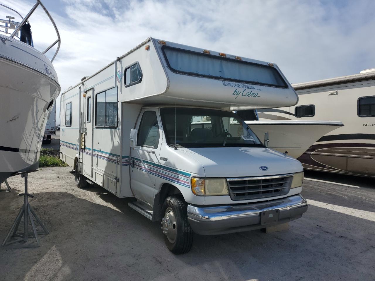 Lot #3034505746 1995 FORD MOTORHOME