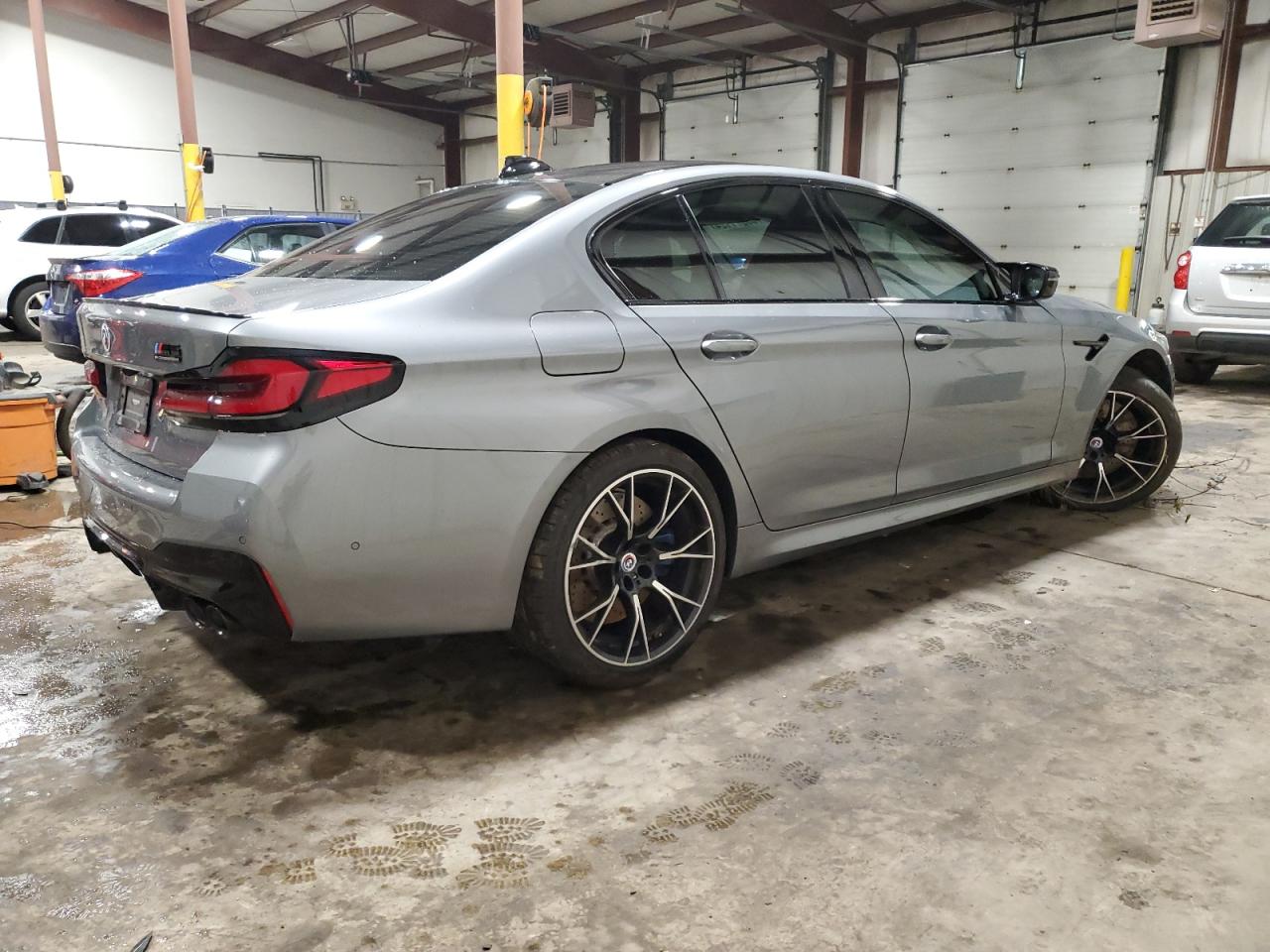 Lot #3052495179 2023 BMW M5