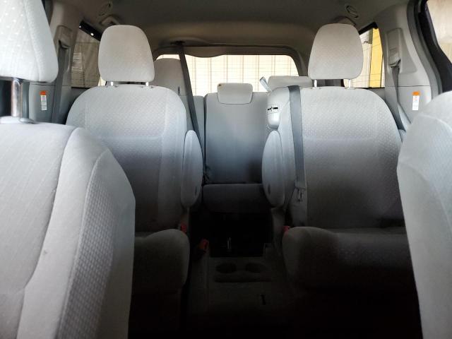 2018 TOYOTA SIENNA LE - 5TDKZ3DC0JS932928