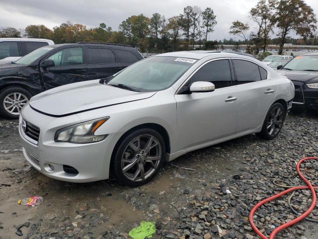 NISSAN MAXIMA S