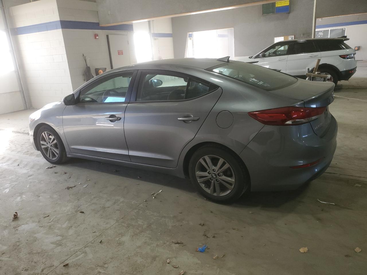 Lot #3024925426 2018 HYUNDAI ELANTRA SE