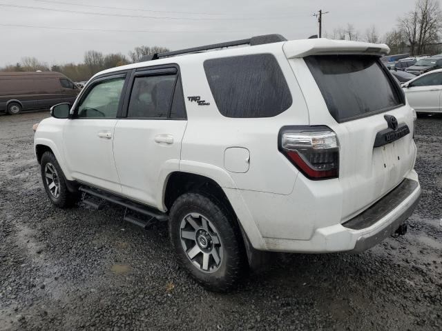 2022 TOYOTA 4RUNNER SR - JTERU5JR0N6068532