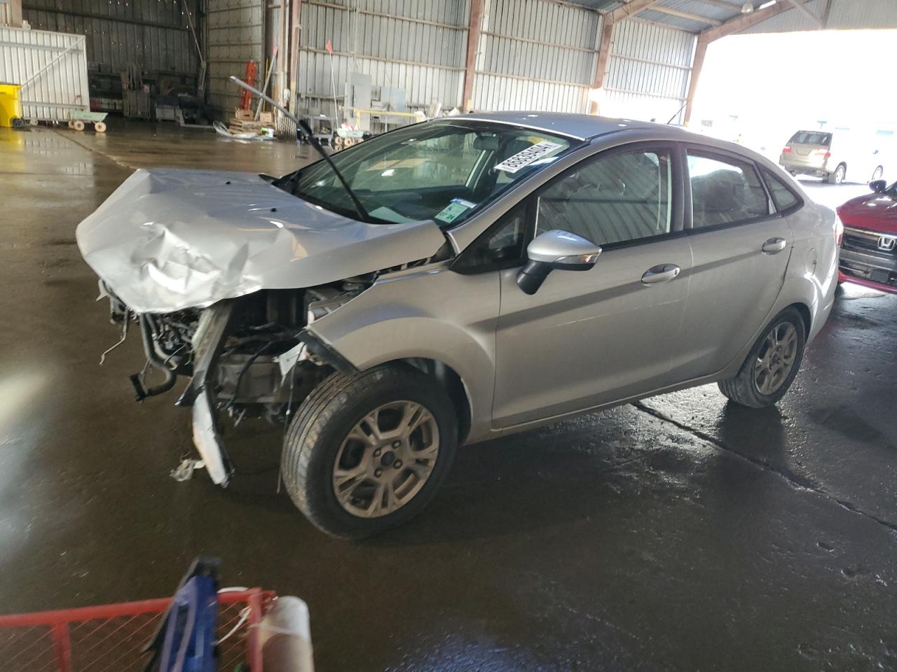  Salvage Ford Fiesta