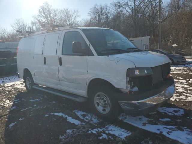 VIN 1GCWGAF72M1251828 2021 CHEVROLET EXPRESS no.4