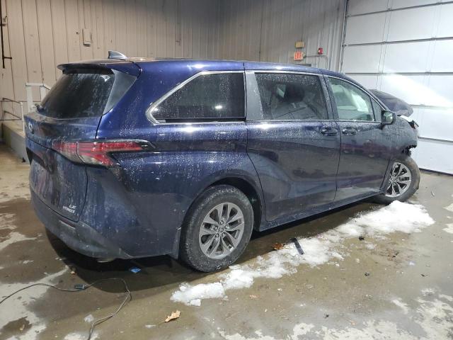2022 TOYOTA SIENNA LE - 5TDKSKFC0NS066813